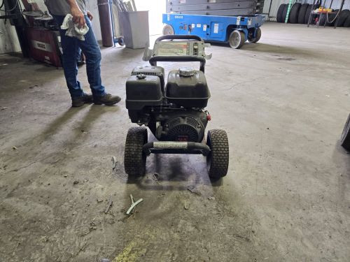Simpson 4200 Pressure Washer - Image 4